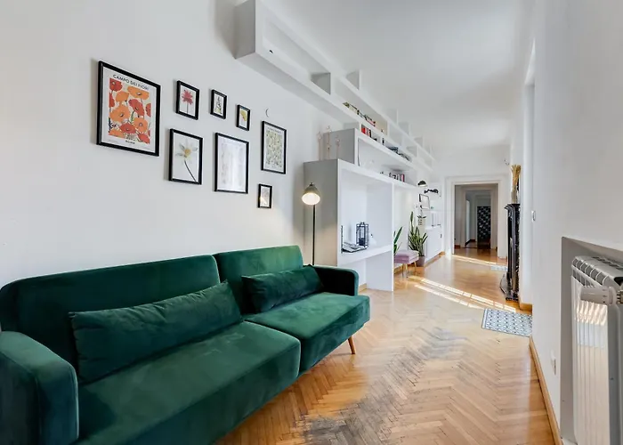 Attico Incantevole Con Idromassaggio E Terrazzo * Rome
